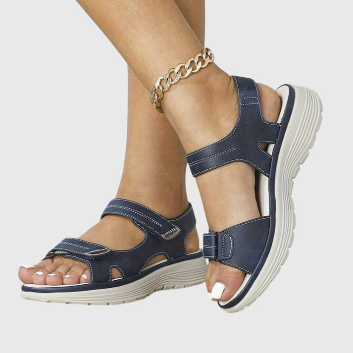 Calline - Sandalen mit Verstellbarem Riemen