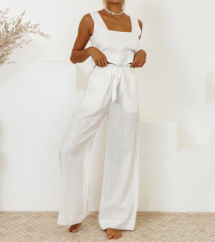 Megan - Minimalistisches Top und Ausgestellte Hose