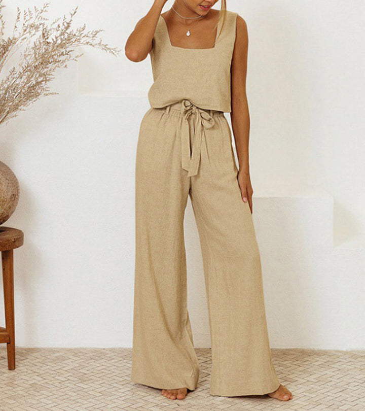 Megan - Minimalistisches Top und Ausgestellte Hose