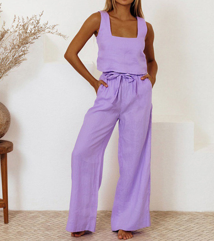 Megan - Minimalistisches Top und Ausgestellte Hose