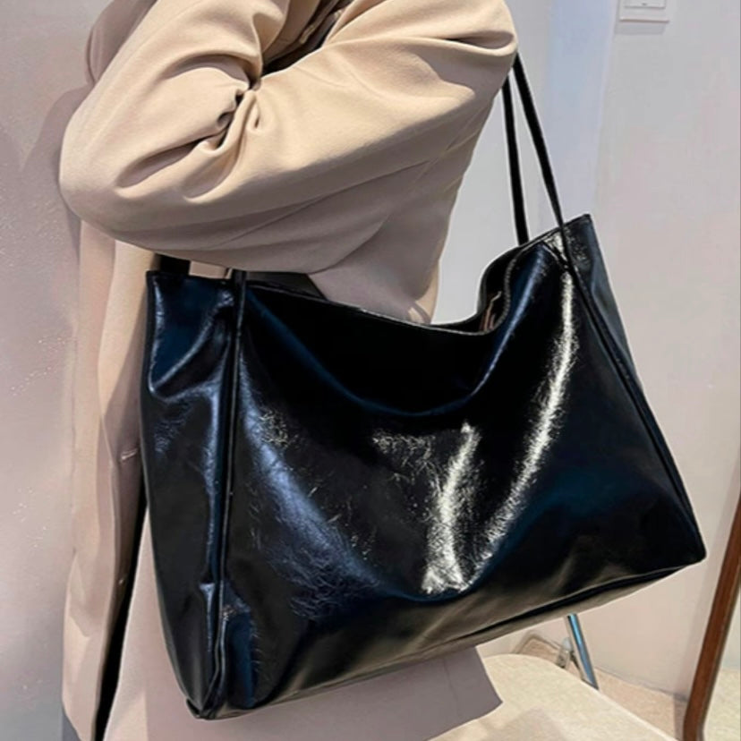 Patricia™ | Glänzende Leder Tasche