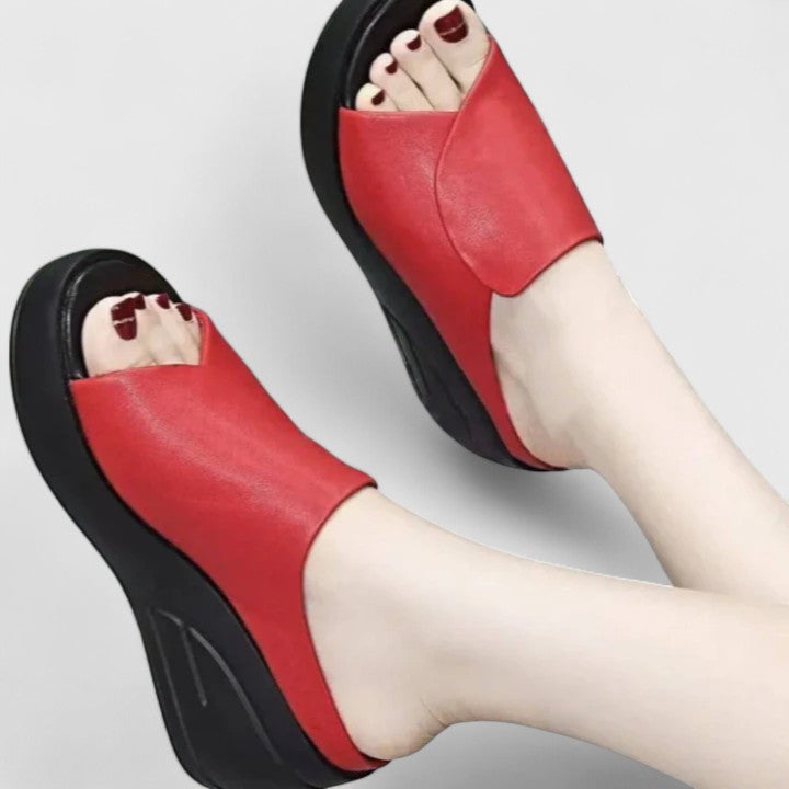 Kora - Orthopädische Wedge Sandalen