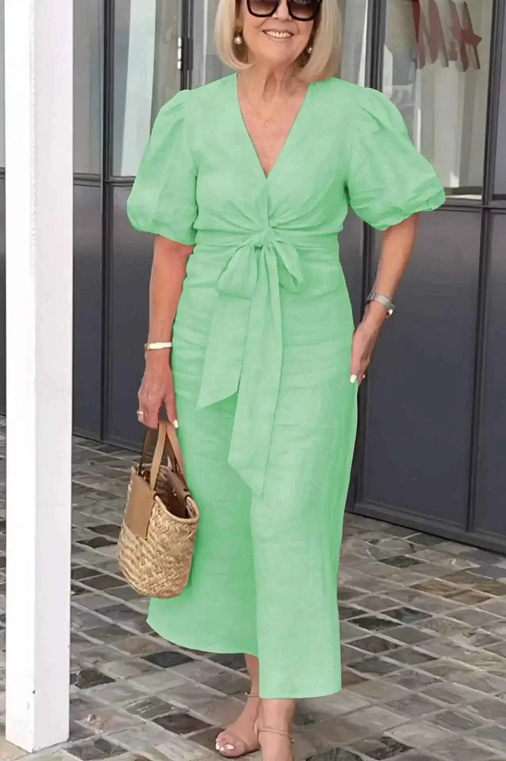 LYNORA | ELEGANTE MIDI-KLEID MIT V-AUSSCHNITT