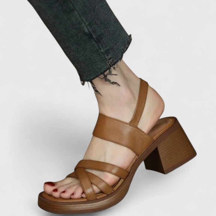Celeste - Elegante Kreuzband-Sandalen