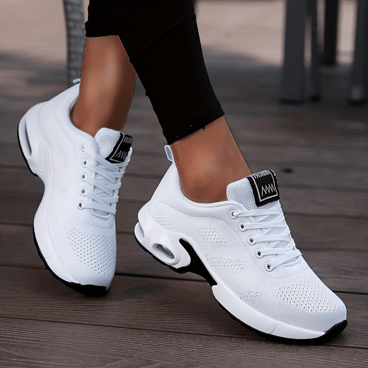Luftgepolsterte atmungsaktive rutschfeste Sneakers