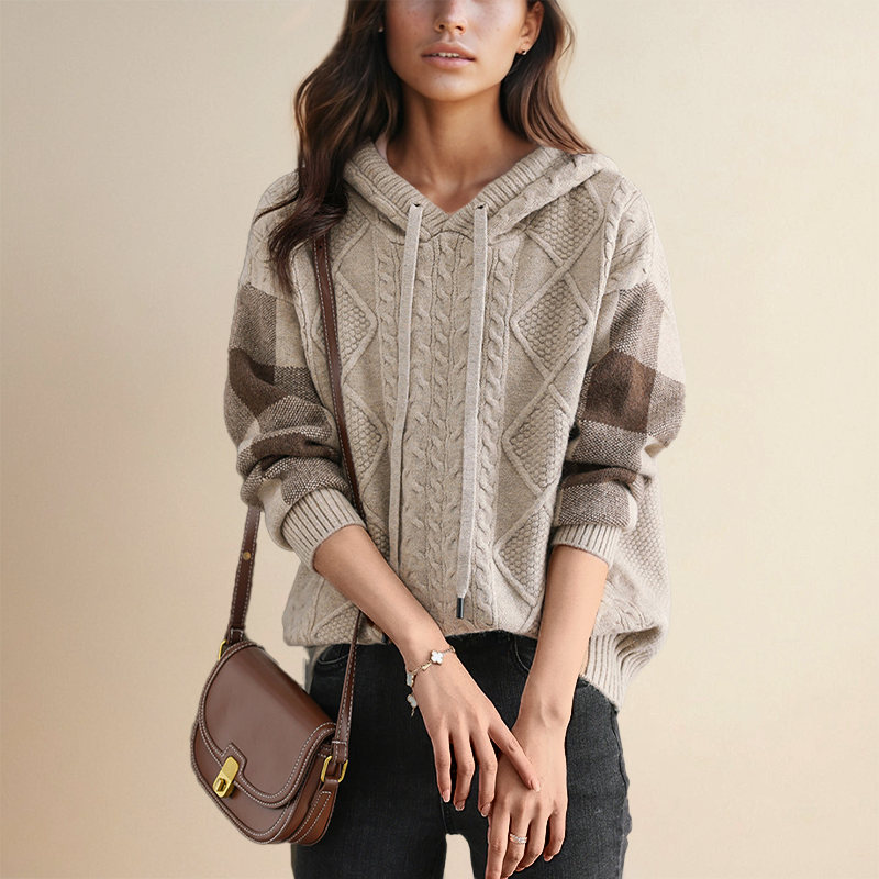 Julie | Gestrickter Hoodie