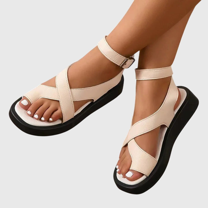 Bria - Dicke Platformsandalen