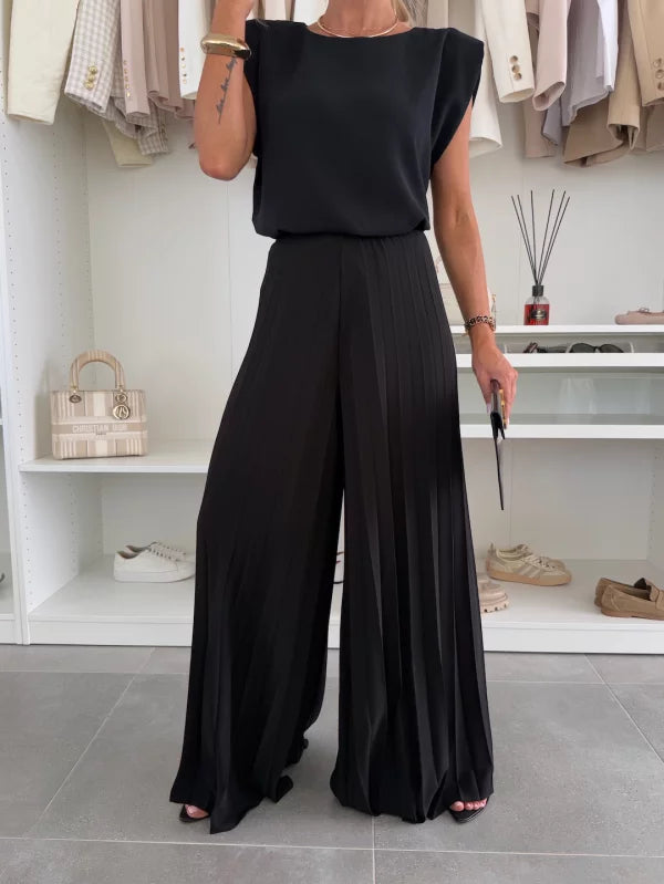 Marian - Elegantes Plissé Ensemble