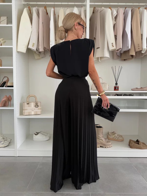 Marian - Elegantes Plissé Ensemble