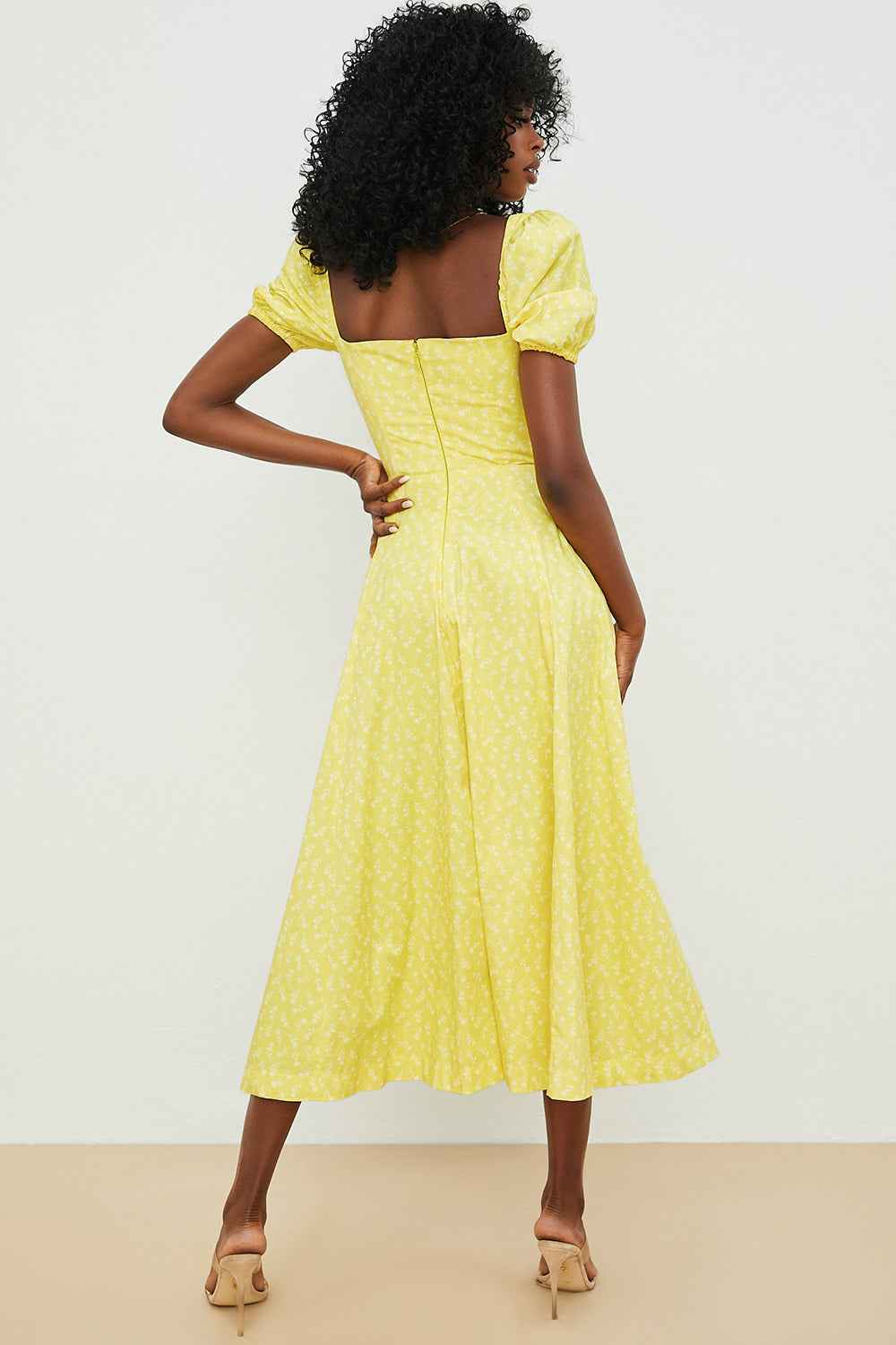 Aviana - Blumenkleid mit Puffärmeln